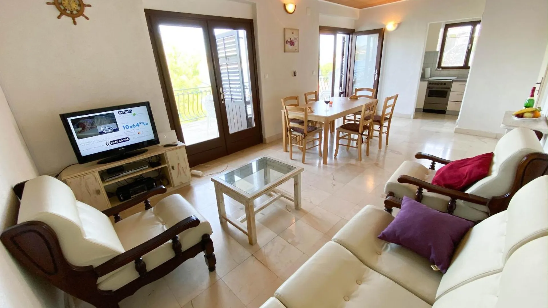 Seaview & Beachfront Apartments Jakov Donji Okrug